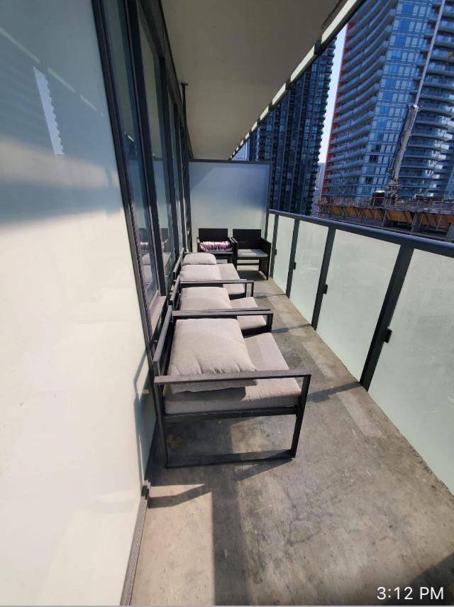 Comfortable Central Downtown Condo - Toronto Buitenkant foto