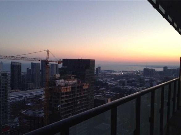 Comfortable Central Downtown Condo - Toronto Buitenkant foto